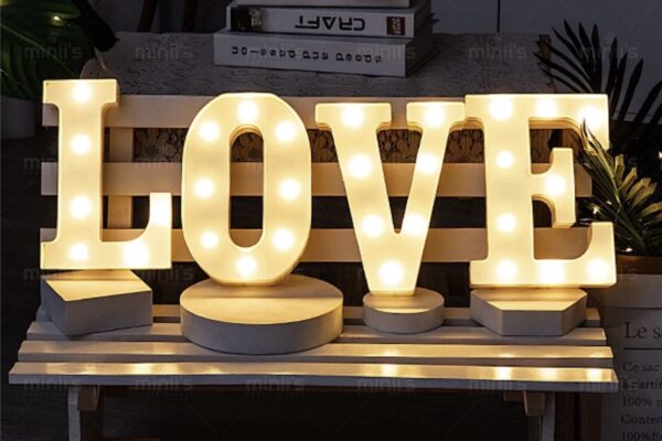 LOVE Led